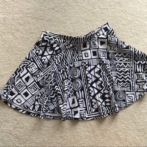 Black and White Pattern Skirt